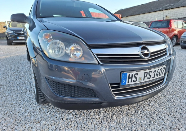 Opel Astra cena 14999 przebieg: 174100, rok produkcji 2009 z Śrem małe 352